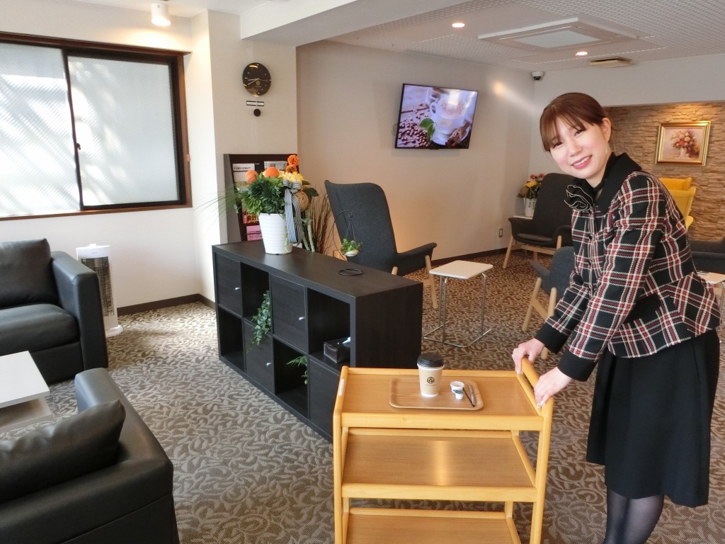 ALVEAREカフェサービス